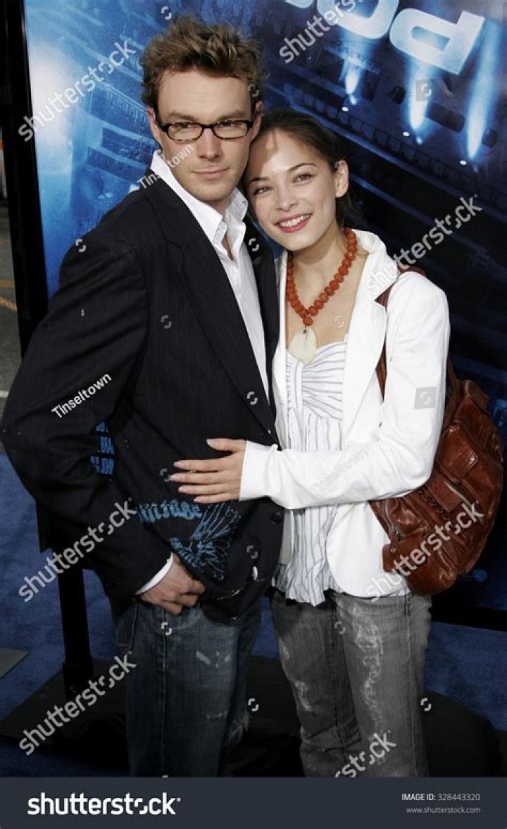 Uncover The Secrets Of Kristin Kreuk And Mark Hildreth's Enduring Love Story